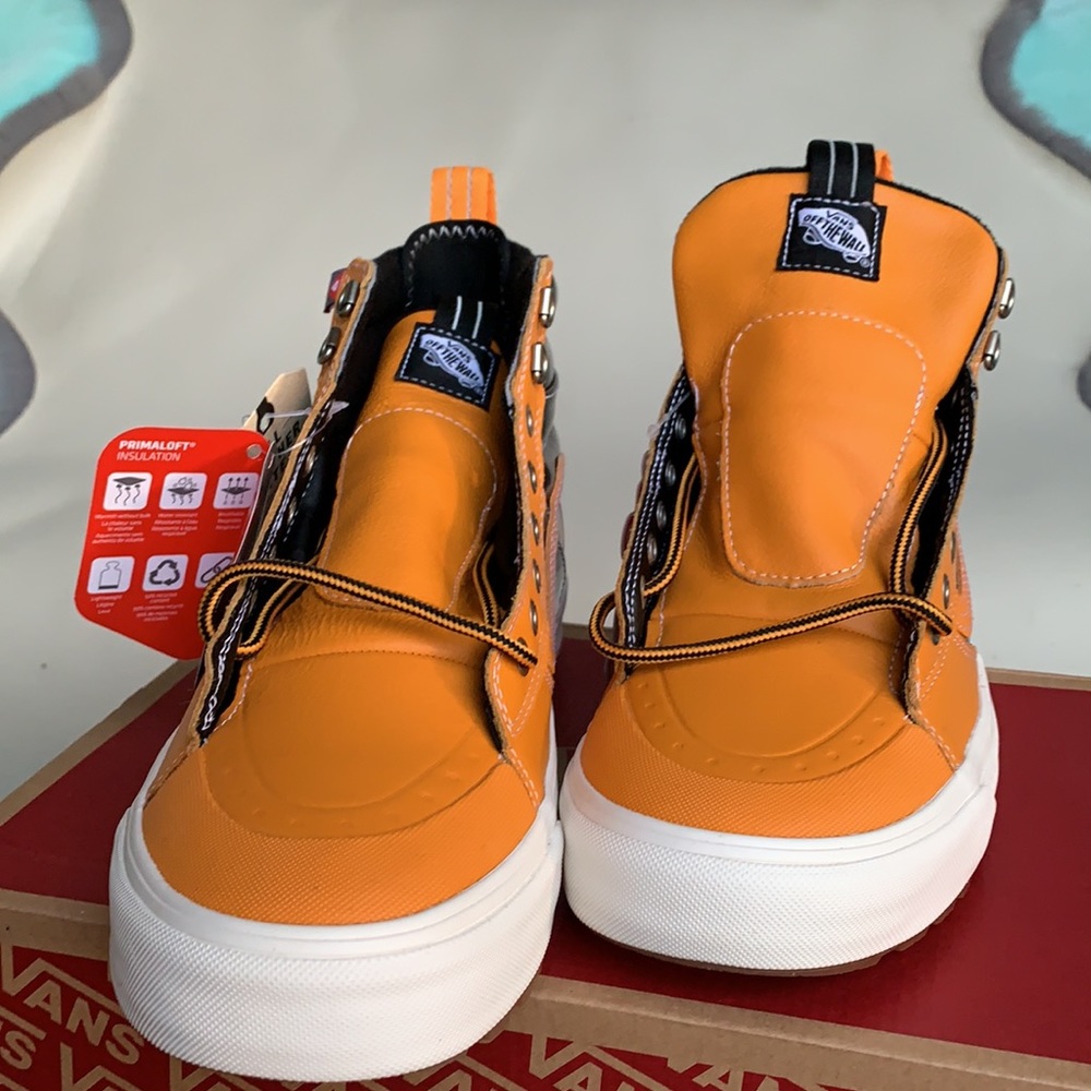 VANS WMNS SK8-HI MTE 2.0 DX APRICOT/BLACK Waterproof Sneakers - Picture 12 of 16